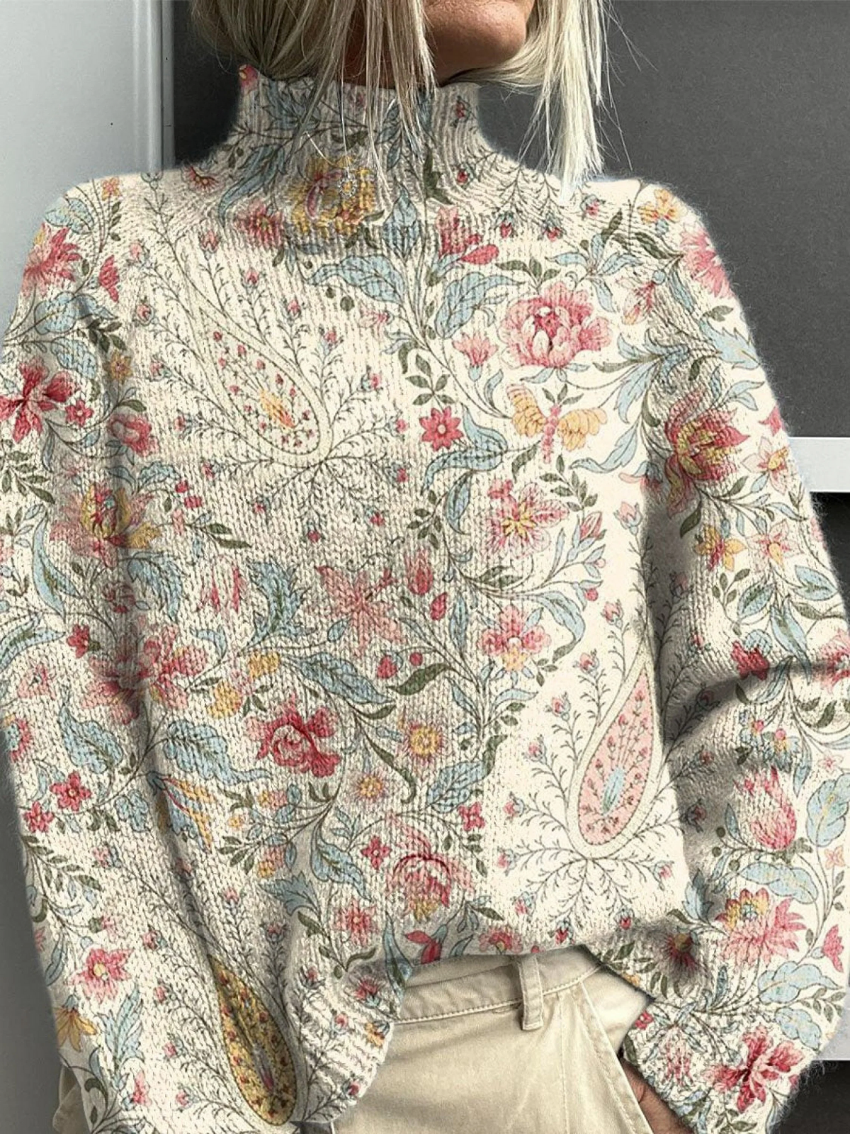 Rafaela® | Pull vintage à col roulé en imprimé floral paisley