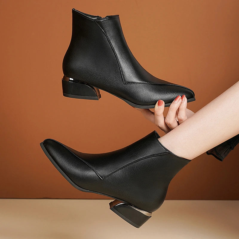 Birgit® | Bottines en cuir à talon bas