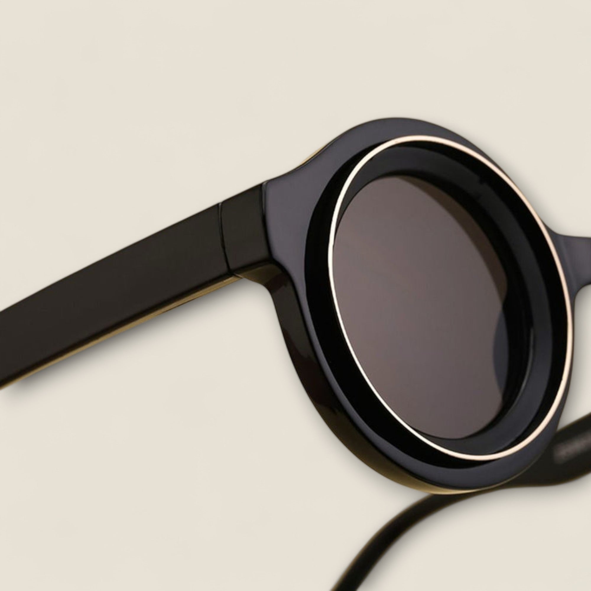 Emilio - Lunettes de soleil en bois rétro